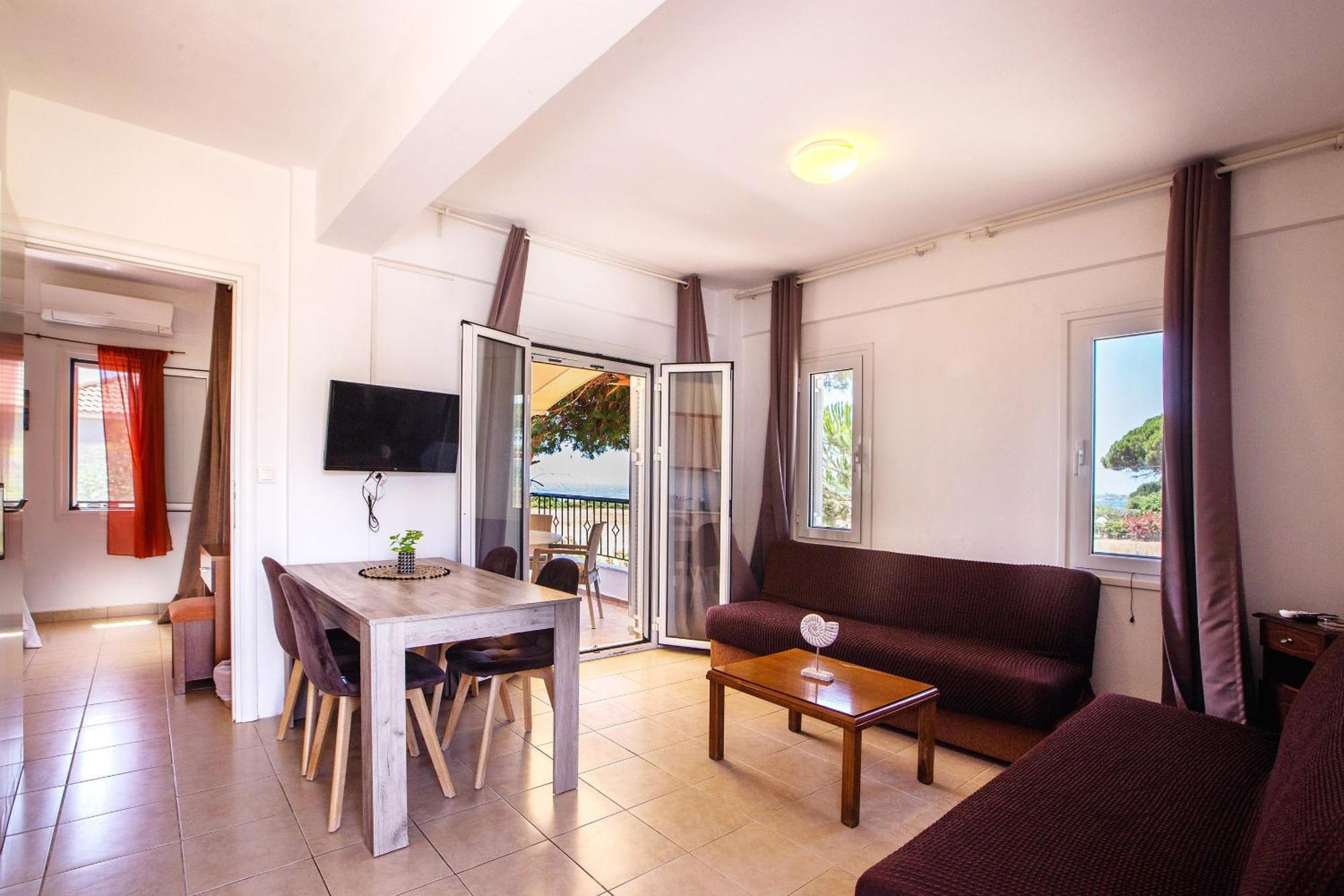 Romanos Beach Villas Екстериор снимка
