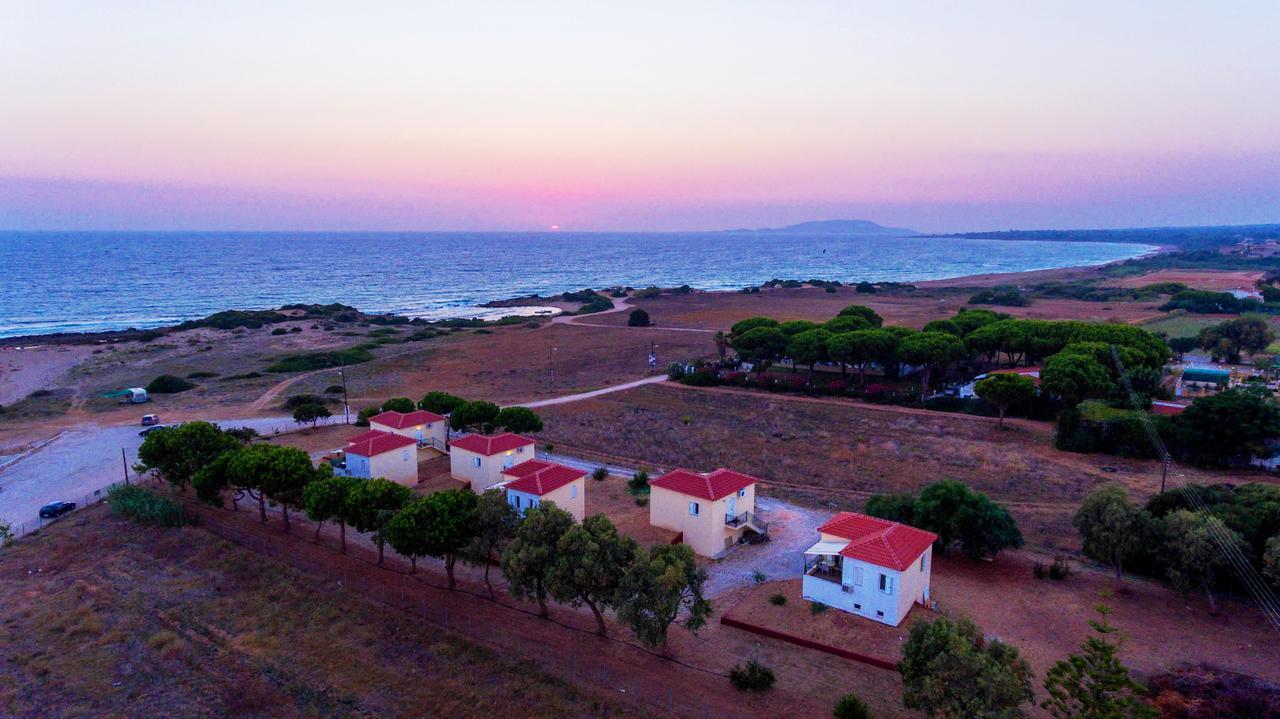 Romanos Beach Villas Екстериор снимка